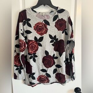 Women’s Long Sleeve Floral Sweater Roses Size Large